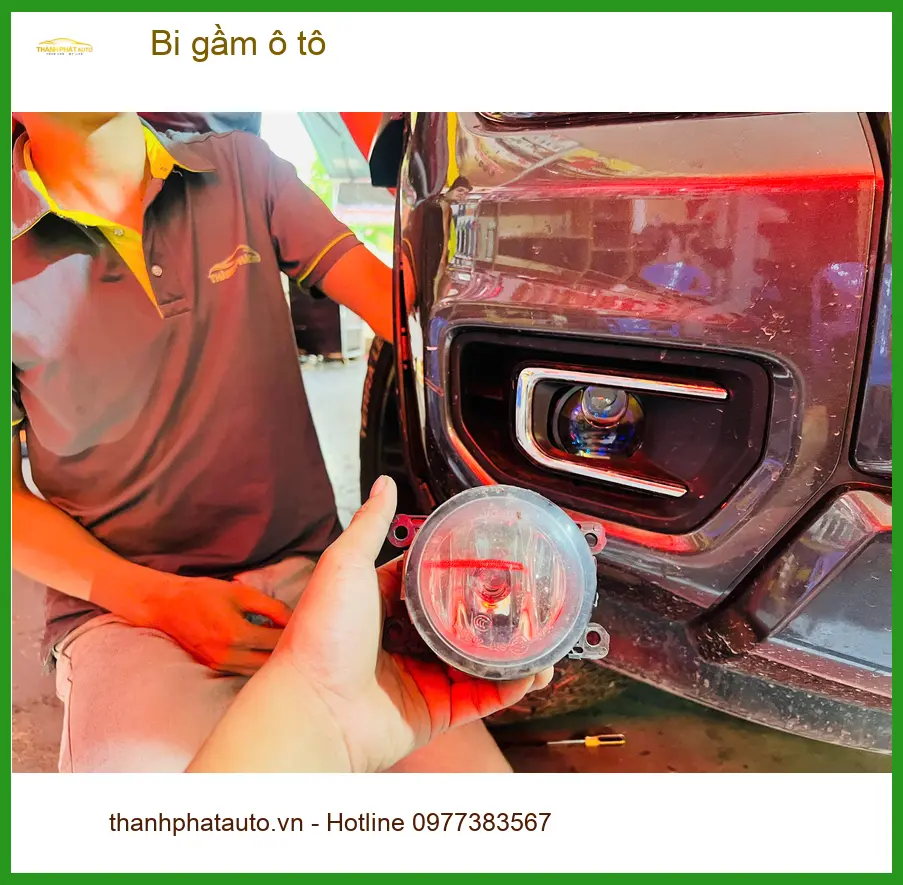 Anh Phước độ bi gầm ô tô Mazda CX-5 tại Quận 12 để đi đường đêm an toàn hơn ảnh thực tế 2