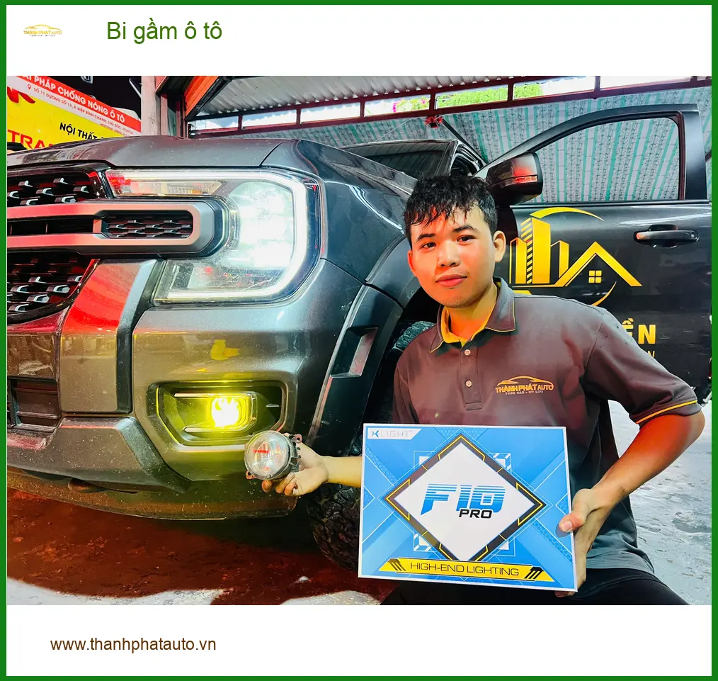 Anh Hưng lắp bi gầm ô tô Hyundai Santa Fe tại Thủ Đức để cải thiện tầm nhìn ban đêm ảnh thực tế 2