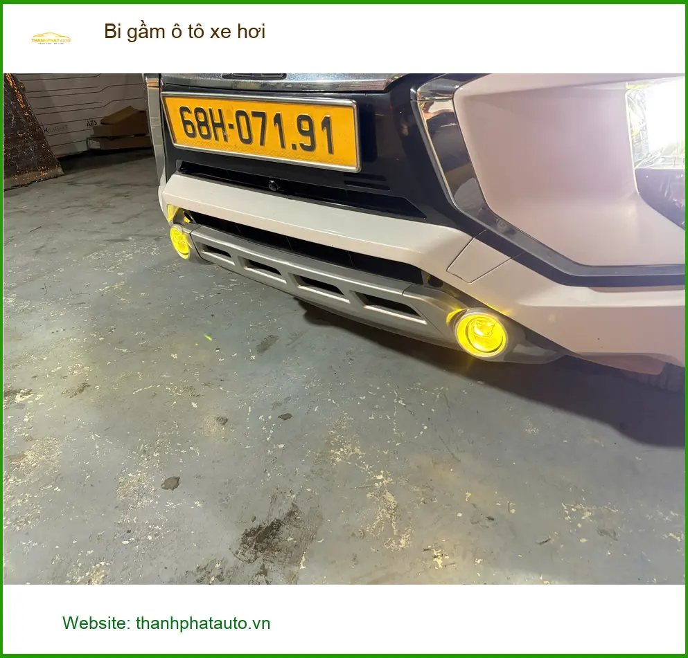 Anh Quân độ bi gầm ô tô xe hơi Mazda 3 vì đèn zin yếu tại Quận 12