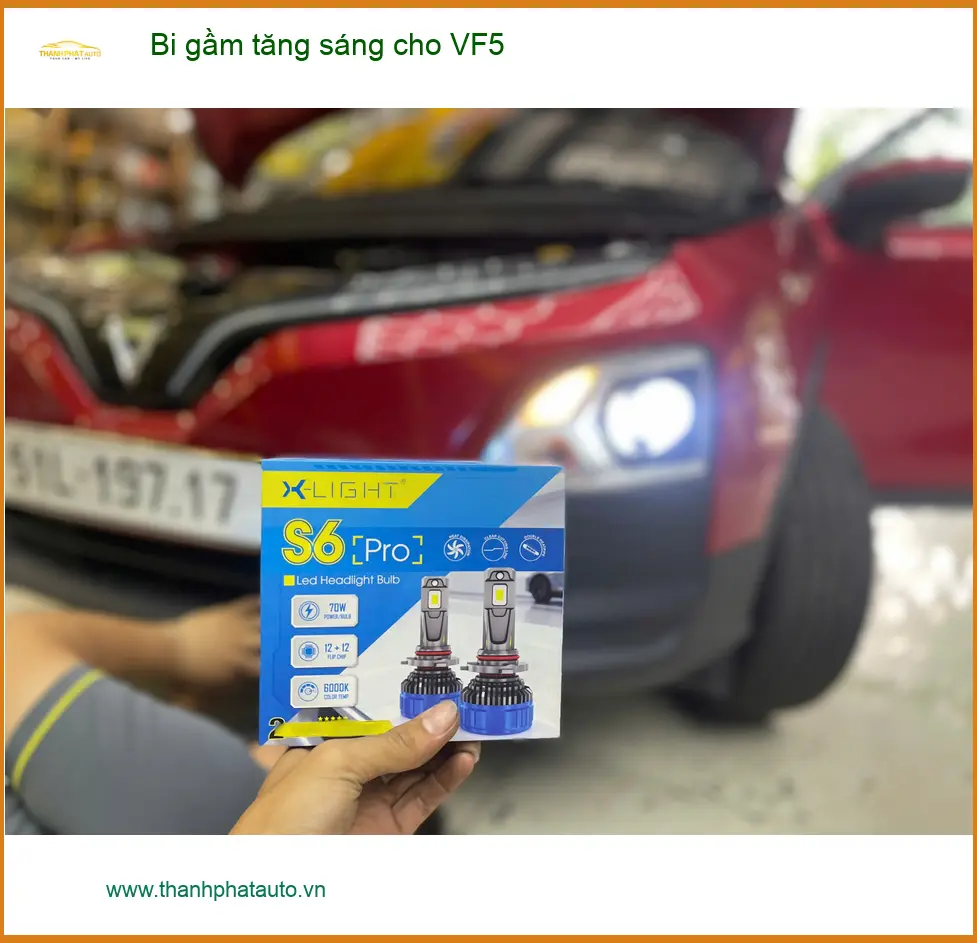 Anh Minh lắp bi gầm tăng sáng cho VF5 Quận 2 vì đèn zin yếu khi đi đêm ảnh thực tế 3