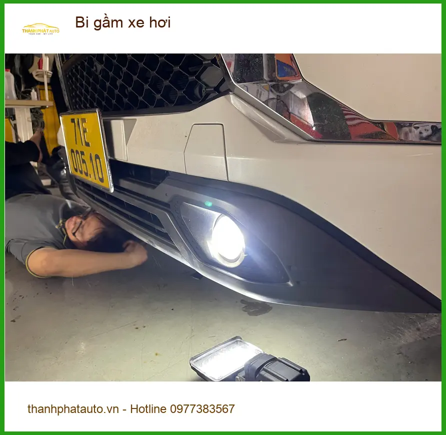 Anh Phước nâng cấp bi gầm xe hơi Toyota Camry tại Thủ Đức