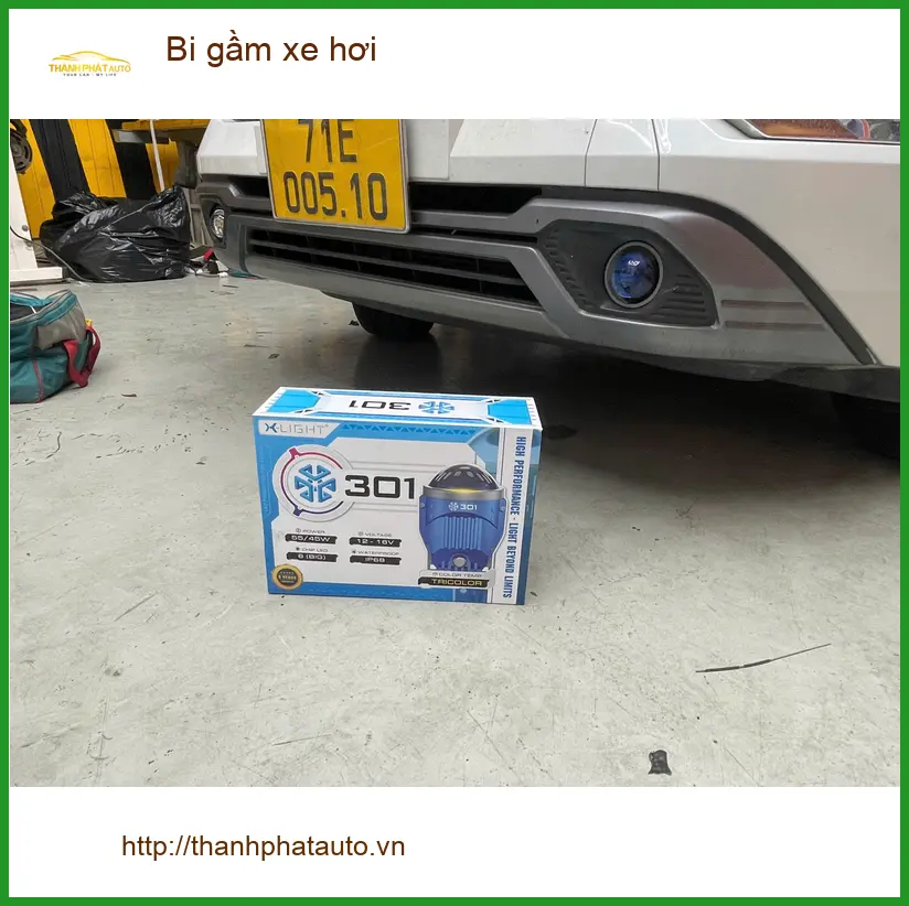 Anh Phước nâng cấp bi gầm xe hơi Toyota Camry tại Thủ Đức ảnh thực tế 2