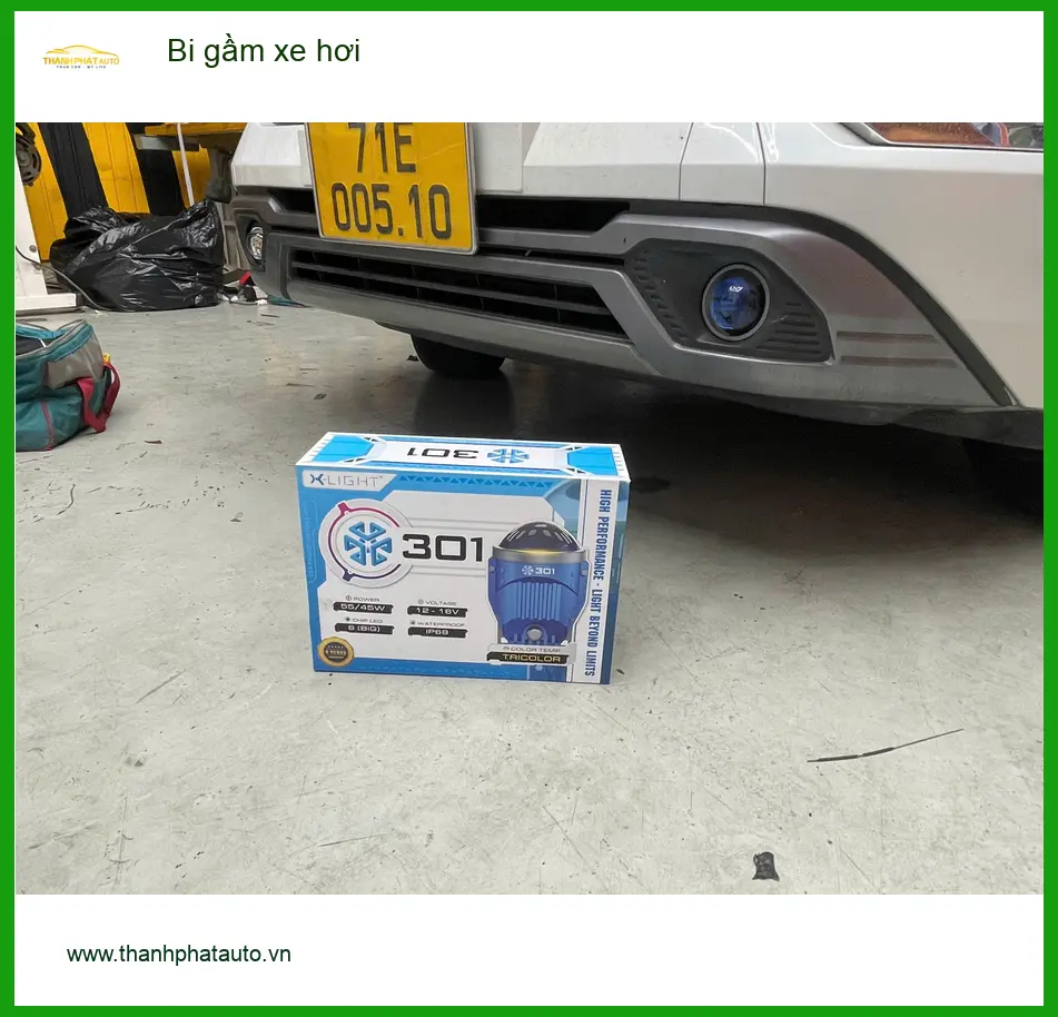 Anh Quang độ bi gầm cho Honda CRV vì đèn zin yếu khi đi đêm ở Quận 8