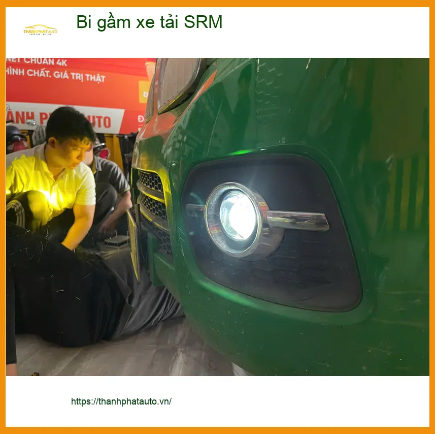 Anh Minh lắp bi gầm cho xe tải SRM T30 tại Thủ Đức vì thường xuyên chở hàng đêm ảnh thực tế 5