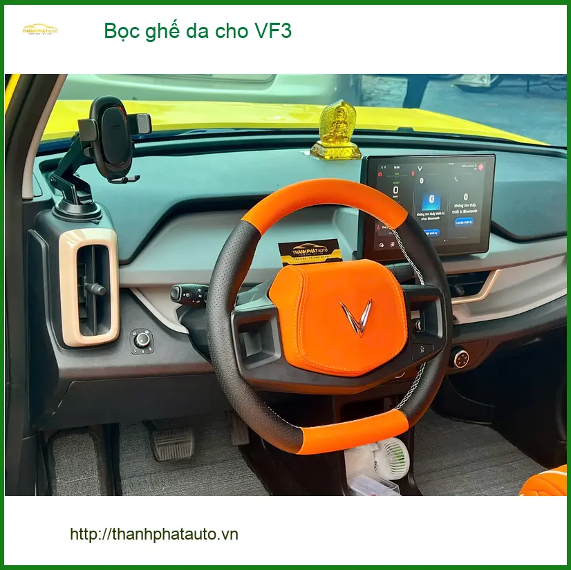 Chị Thảo bọc ghế da cho VinFast VF3 tại Quận Phú Nhuận để nâng tầm nội thất ảnh thực tế 3