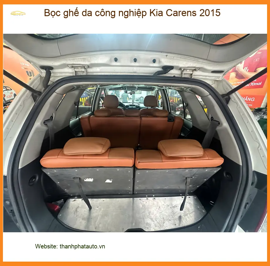 Anh Minh Nhật bọc ghế da công nghiệp Kia Carens 2015 Cần Giờ ảnh thực tế 3