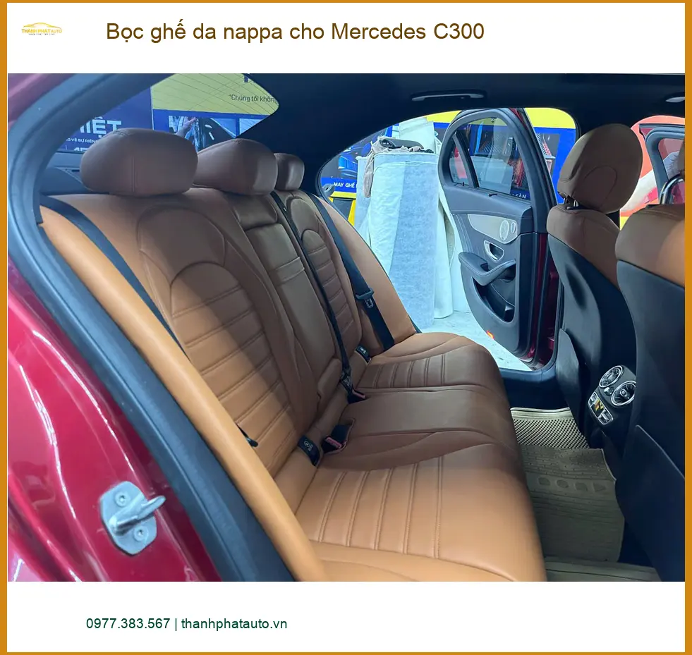 Chị Thảo bọc ghế da Nappa cho Mercedes C300 tại Cần Giờ để làm mới nội thất sang trọng