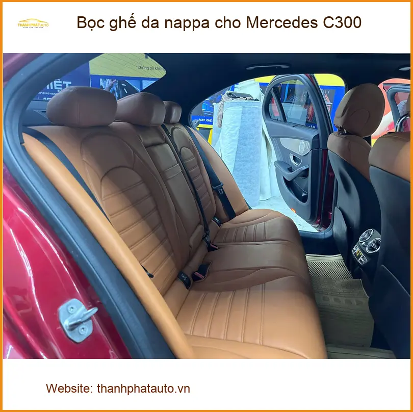 Anh Hưng bọc ghế da nappa cho Mercedes C300 Quận 4 để nâng tầm nội thất