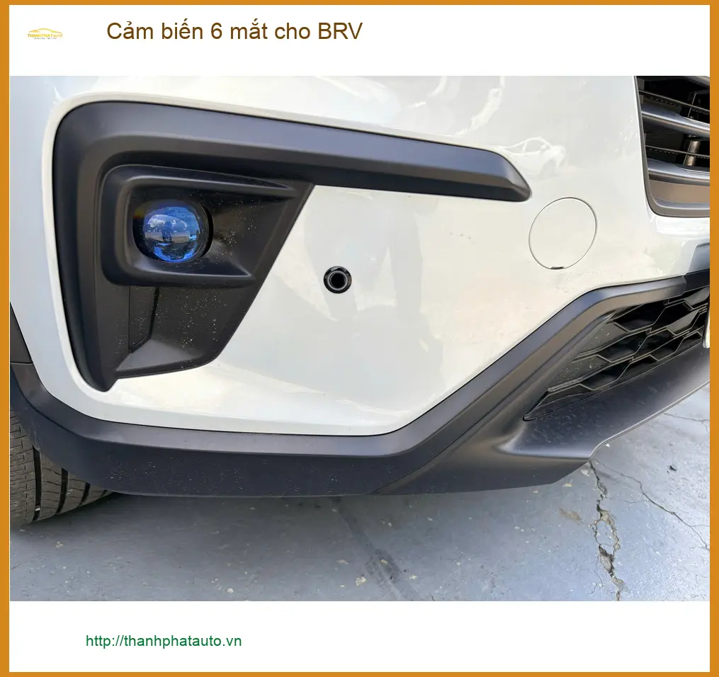 Anh Khôi lắp cảm biến 6 mắt cho BRV tại Hóc Môn để lùi xe an toàn hơn ảnh thực tế 4