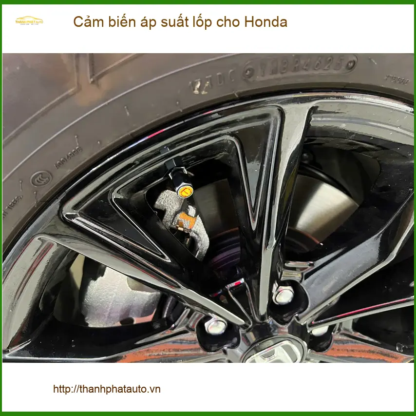Anh Cường lắp cảm biến áp suất lốp Honda Civic tại Quận 2, an tâm lái xe ảnh thực tế 5
