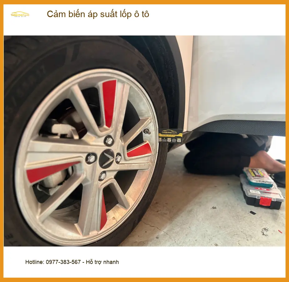 Lắp cảm biến áp suất lốp ô tô tại Quận 5 cho xe Honda CRV của Anh Kiên