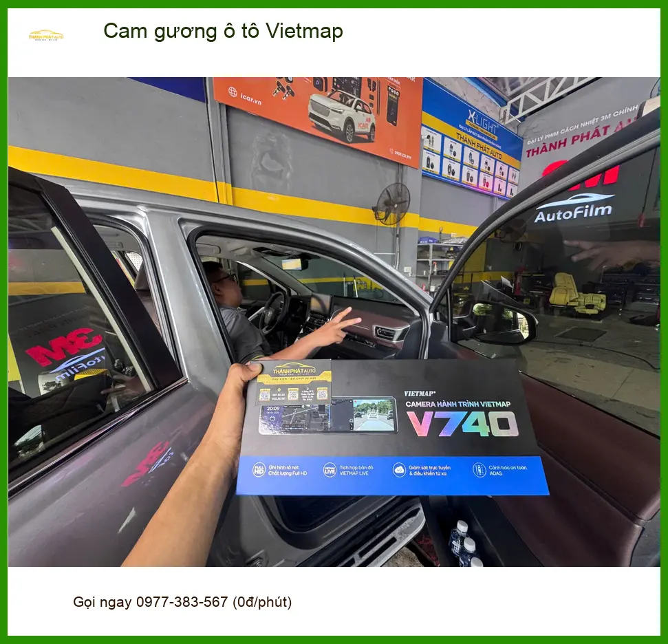 Anh Nam lắp cam gương ô tô Vietmap cho Toyota Camry tại Quận 1 an toàn hơn. ảnh thực tế 2