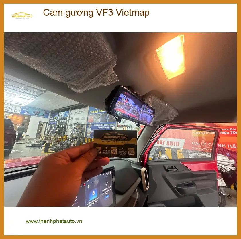 Chị Minh Thư lắp cam gương Vietmap cho VinFast VF3 ở Quận 5 để tiện quan sát ảnh thực tế 2