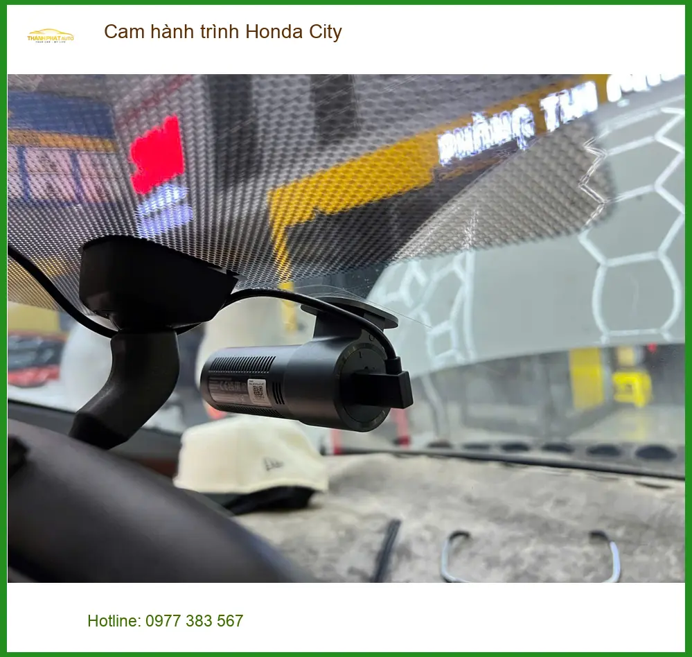 Anh Tùng lắp cam hành trình Honda City chính hãng tại Hóc Môn để an tâm ảnh thực tế 2