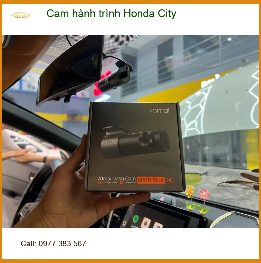 Anh Quang lắp cam hành trình cho Honda City tại Quận 1 để ghi lại hành trình an toàn ảnh thực tế 2