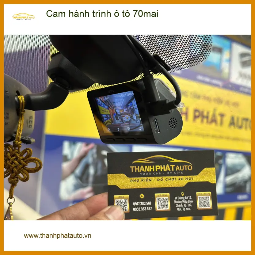Chú Quốc Dũng lắp cam hành trình 70mai cho Ford Everest Quận 6, bảo vệ xe. ảnh thực tế 4