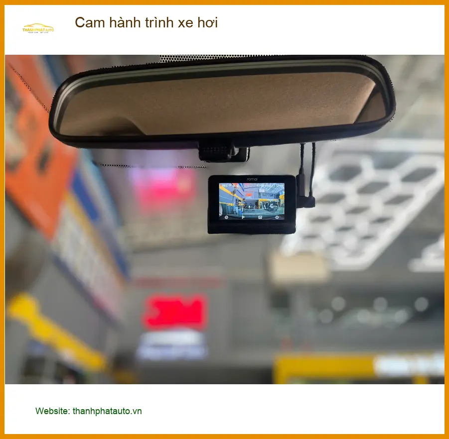 Anh Thành lắp cam hành trình Hyundai Accent tại Quận Bình Thạnh ảnh thực tế 2