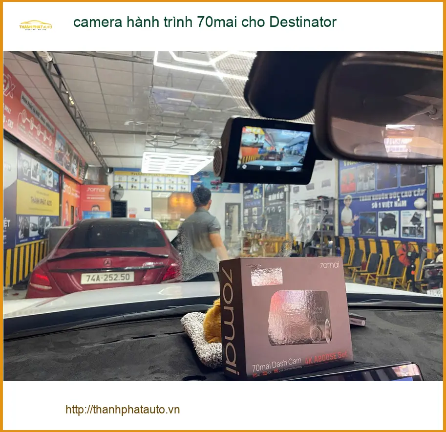 Chị Diễm My lắp camera hành trình 70mai cho Kia K3 tại Quận 4 để yên tâm lái xe ảnh thực tế 5