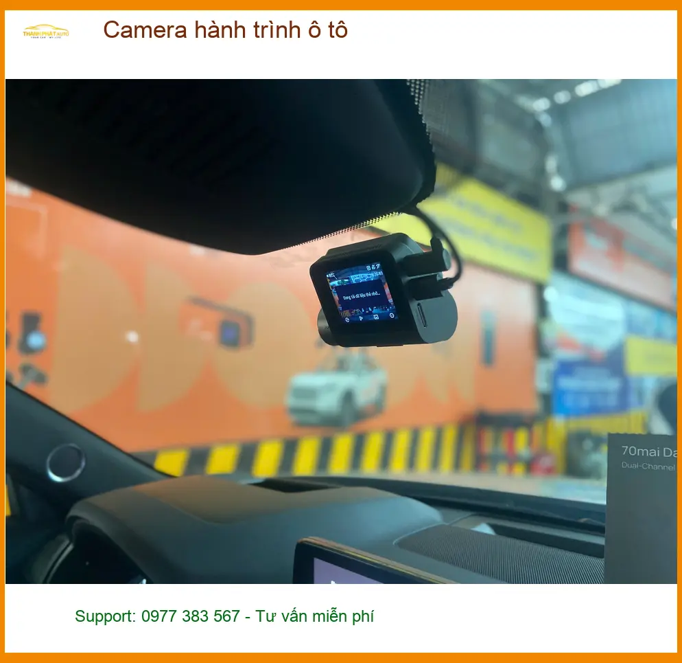 Chú Long lắp Camera hành trình ô tô cho VinFast Lux A2.0 tại Quận 2. ảnh thực tế 4