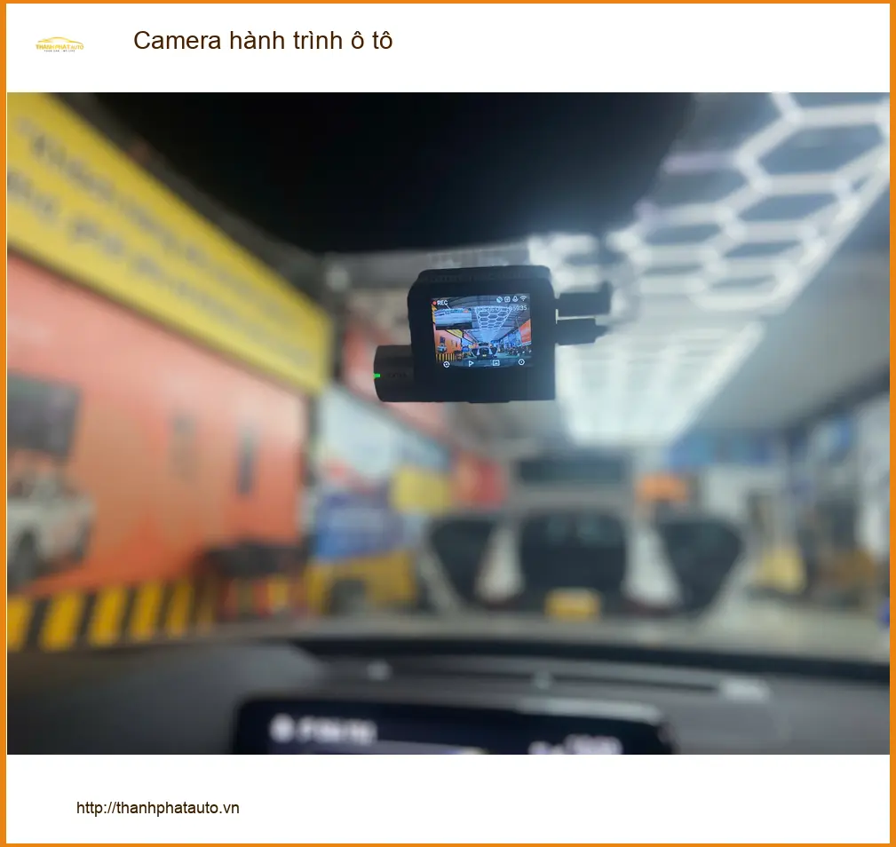Chú Minh lắp Camera hành trình ô tô cho Mazda CX-5 tại Hóc Môn ảnh thực tế 2