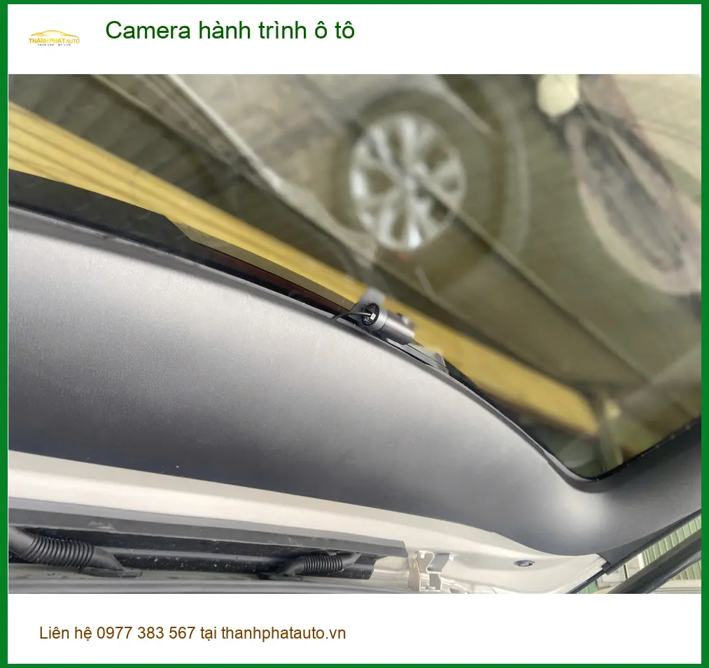 Anh Khang lắp camera hành trình ô tô cho Mazda CX-5 tại Quận Gò Vấp ảnh thực tế 2