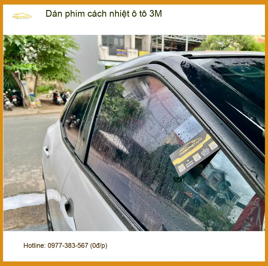 Anh Minh dán phim cách nhiệt ô tô 3M cho Kia Carnival tại Quận Bình Thạnh ảnh thực tế 4
