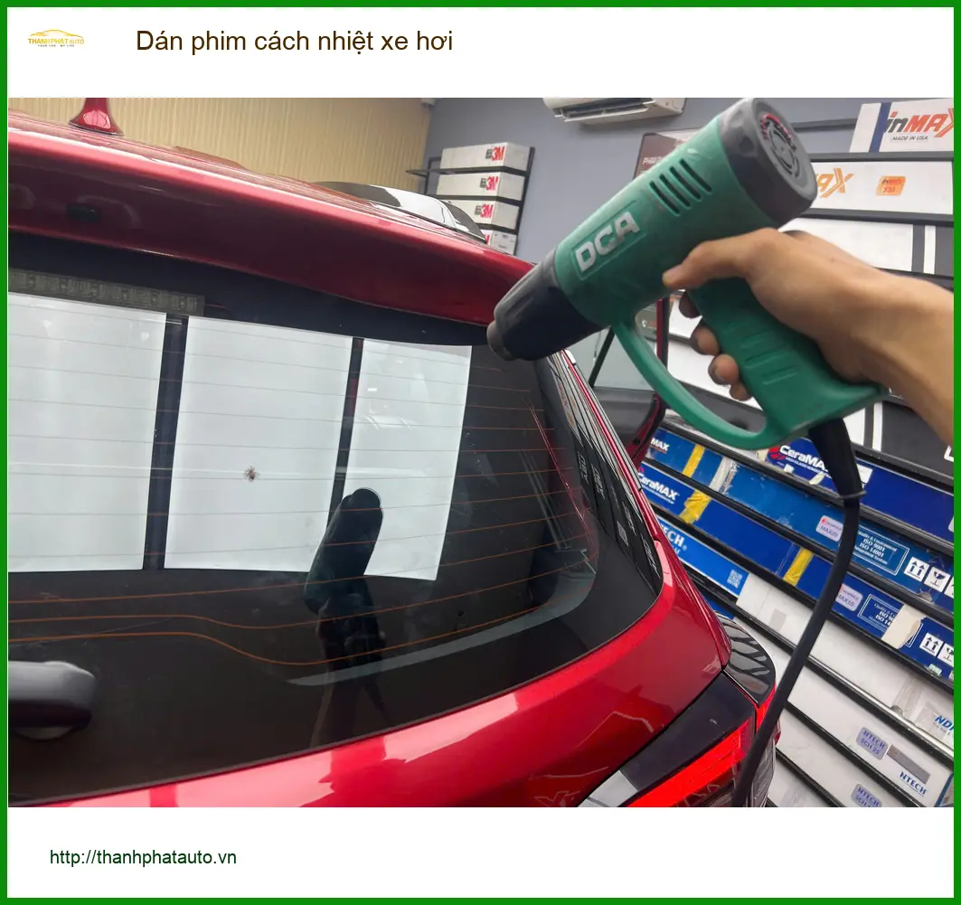 Bác Hữu Trí dán phim cách nhiệt xe hơi Toyota Vios tại Quận 12 giảm nóng cho xe ảnh thực tế 3