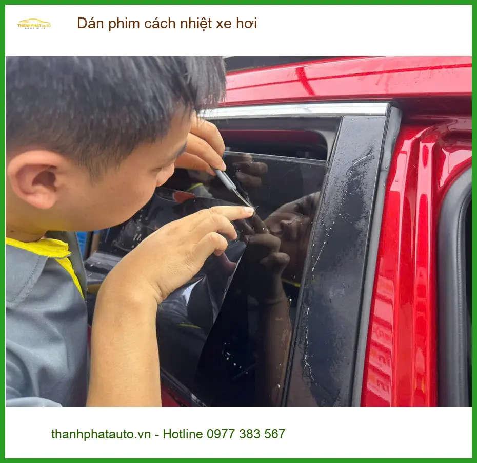 Chú Minh dán phim cách nhiệt Hyundai Santa Fe tại Gò Vấp giảm nóng hiệu quả ảnh thực tế 3