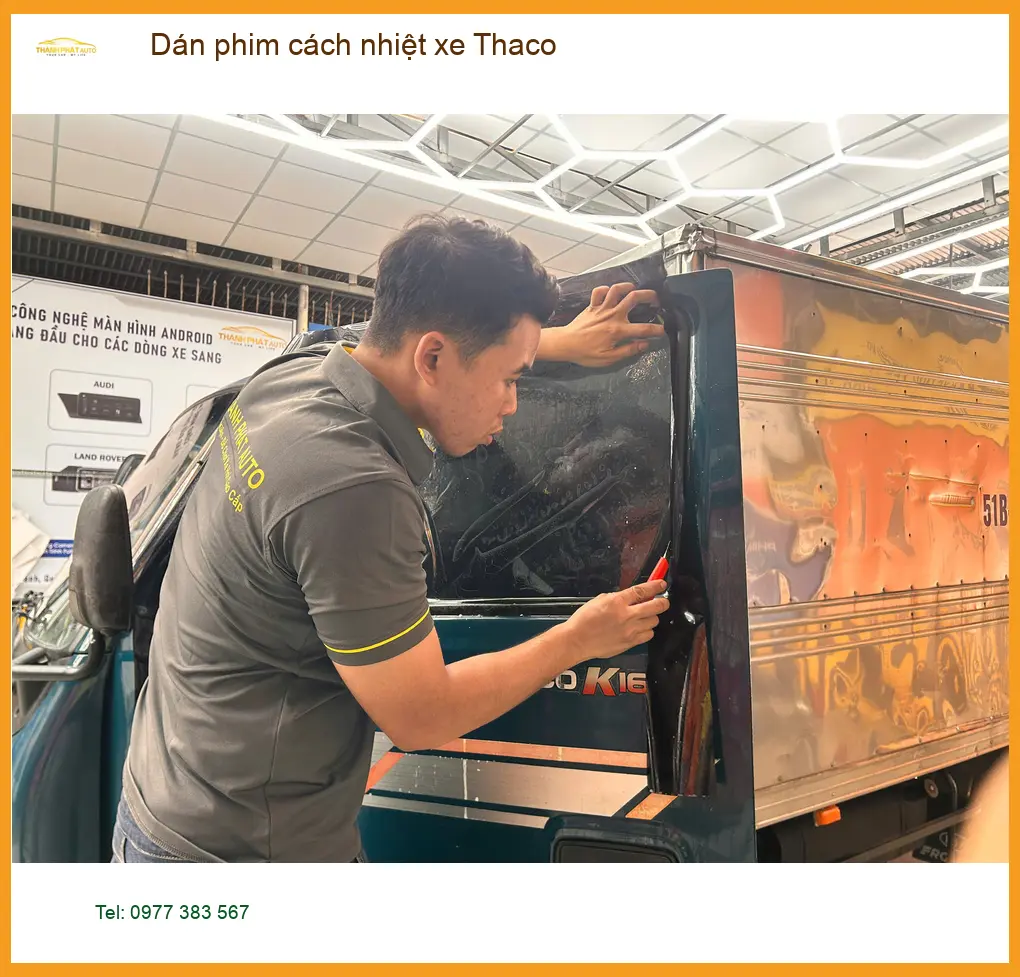 Chị Hằng dán phim cách nhiệt xe Thaco Frontier tại Quận Thủ Đức vì nắng nóng gay gắt ảnh thực tế 2