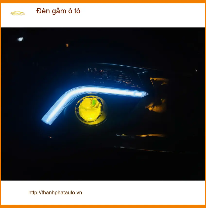 Anh Khải nâng cấp đèn gầm ô tô Hyundai Accent ở Bình Thạnh, đèn zin yếu ảnh thực tế 3