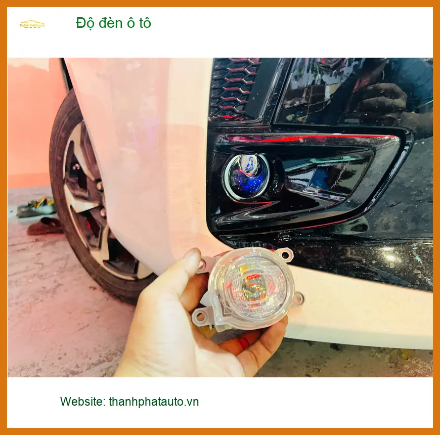 Anh Tuấn Anh độ đèn ô tô cho Honda CRV tại Quận 12 để cải thiện tầm nhìn ban đêm ảnh thực tế 5