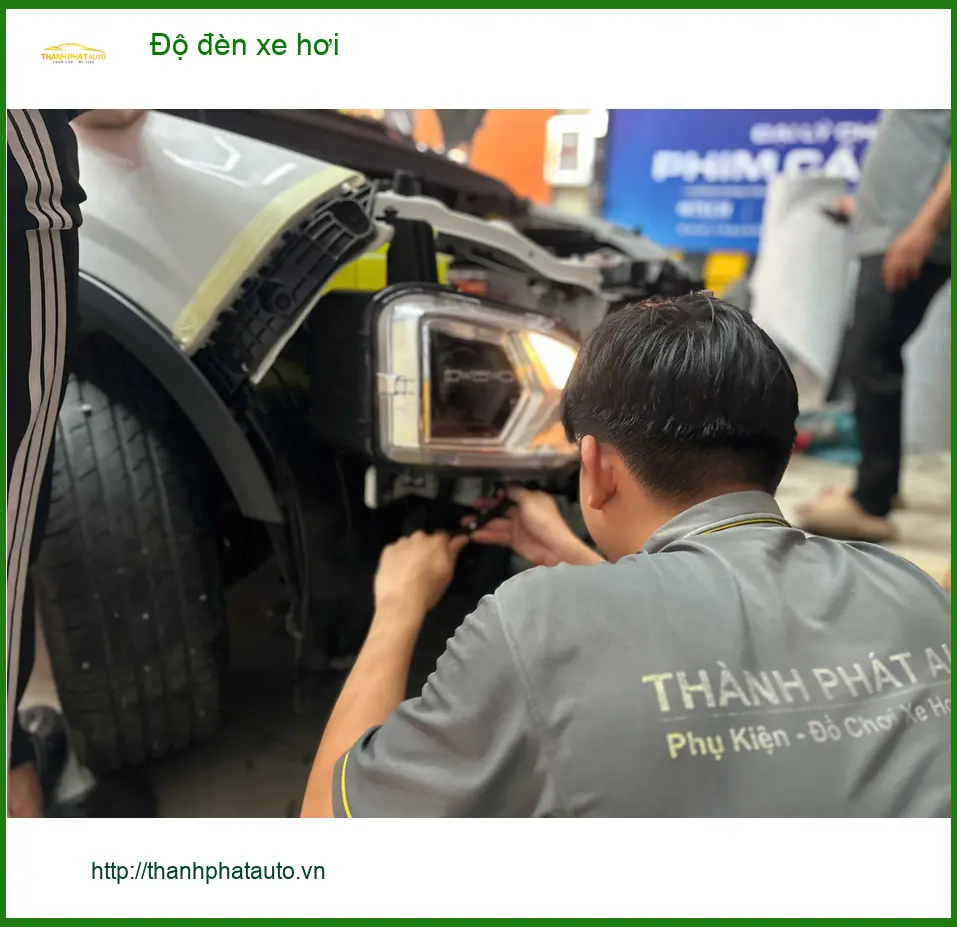 Chú Hùng độ đèn Mazda CX-5 Quận 6 cải thiện tầm nhìn khi lái xe mưa ảnh thực tế 5