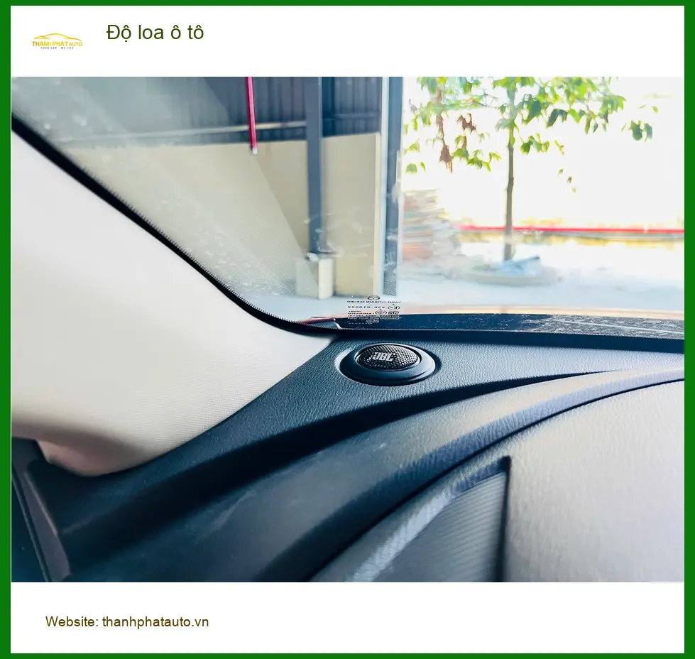 Anh Khang độ loa ô tô cho Toyota Raize tại Quận 2 vì muốn âm thanh sống động