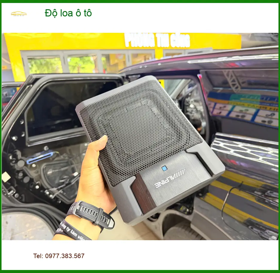 Bác Đạt độ loa ô tô cho Hyundai Creta tại Quận Thủ Đức để nghe nhạc sống động hơn