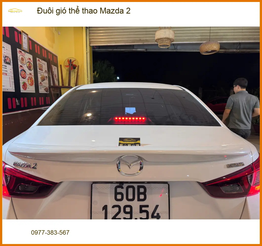 Anh Minh lắp đuôi gió thể thao Mazda 2 tại Thủ Đức để tăng vẻ cá tính cho xe ảnh thực tế 3