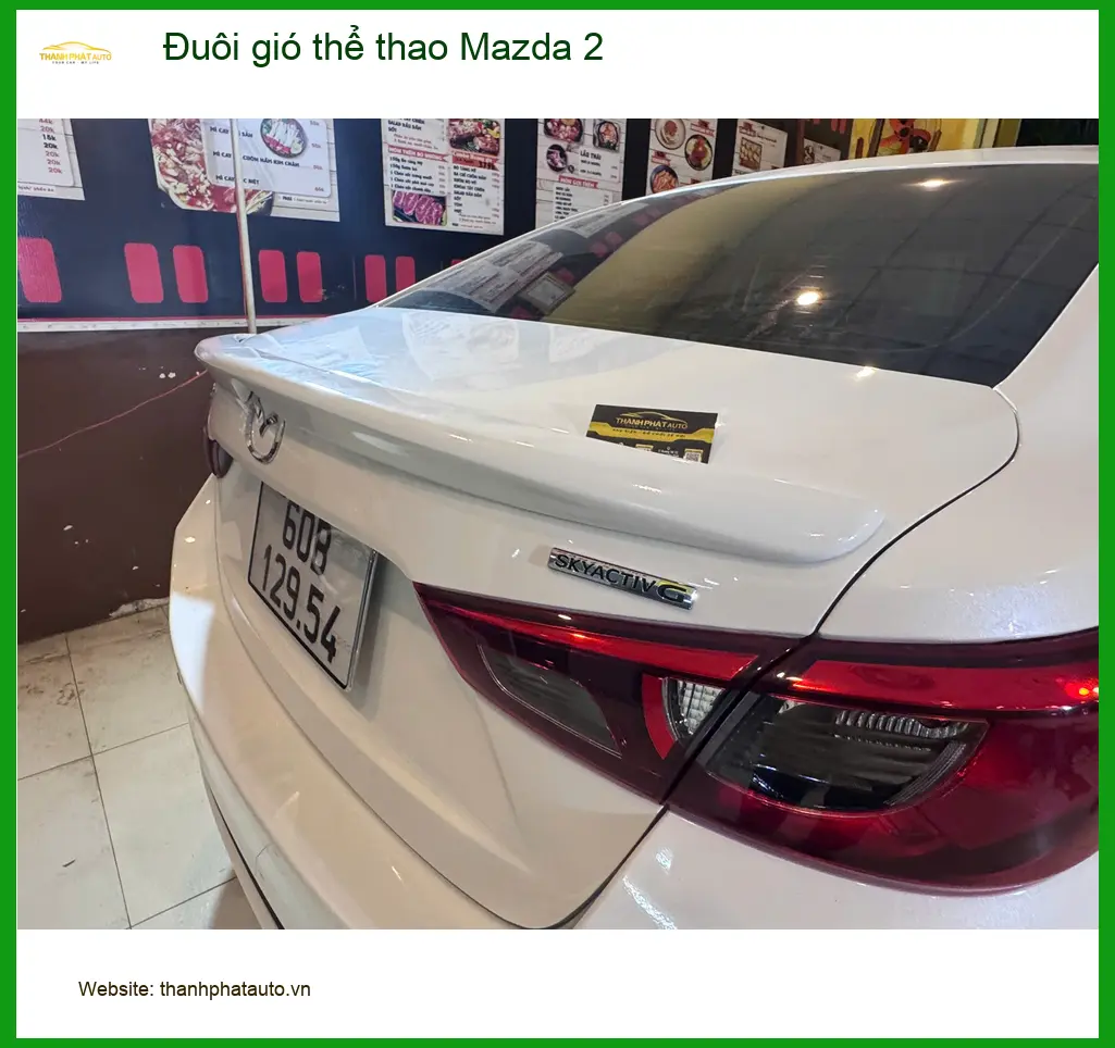Anh Tùng lắp đuôi gió thể thao Mazda 2 ở Nhà Bè, xe trông cá tính hơn ảnh thực tế 2