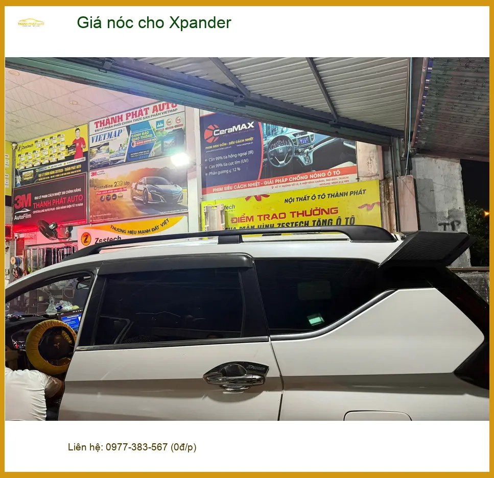 Anh Tuấn lắp giá nóc Xpander tại Cần Giờ chuẩn bị cho chuyến du lịch