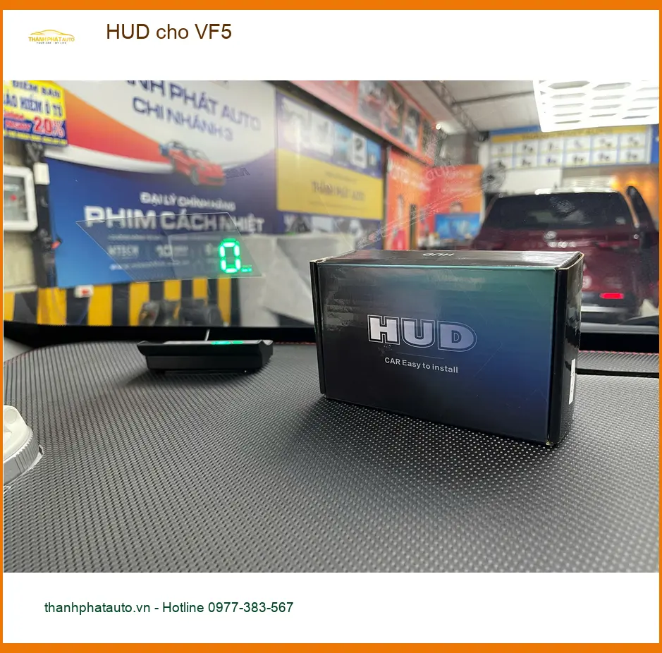 Anh Khải lắp HUD cho VinFast VF5 tại Bình Thạnh để lái xe an toàn ảnh thực tế 5