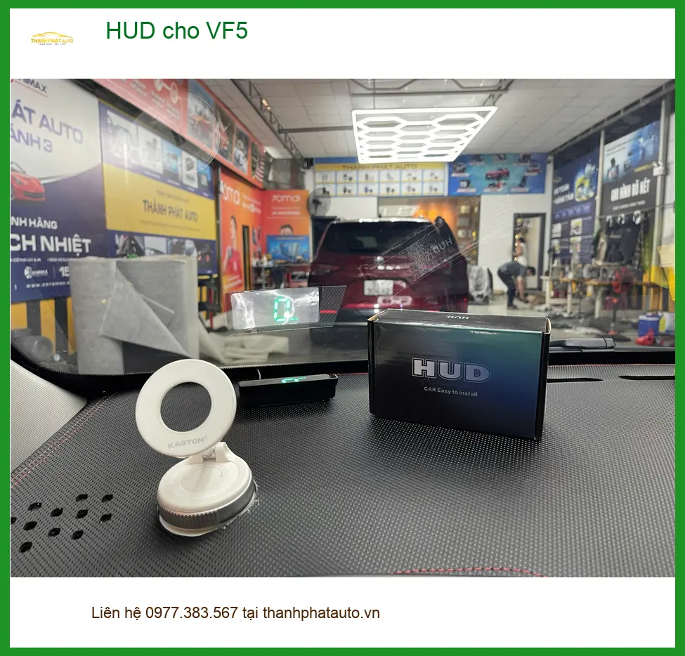 Anh Khải lắp HUD cho VinFast VF5 tại Cần Giờ để lái xe an toàn hơn