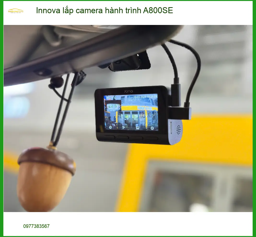 Chú Phước lắp camera hành trình A800SE cho Innova ở Tân Bình ảnh thực tế 3