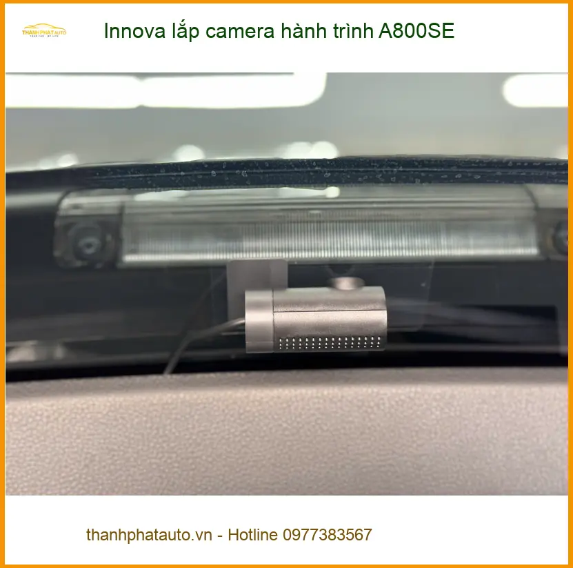 Chú Phước lắp camera hành trình A800SE cho Innova tại Quận 12 ảnh thực tế 4