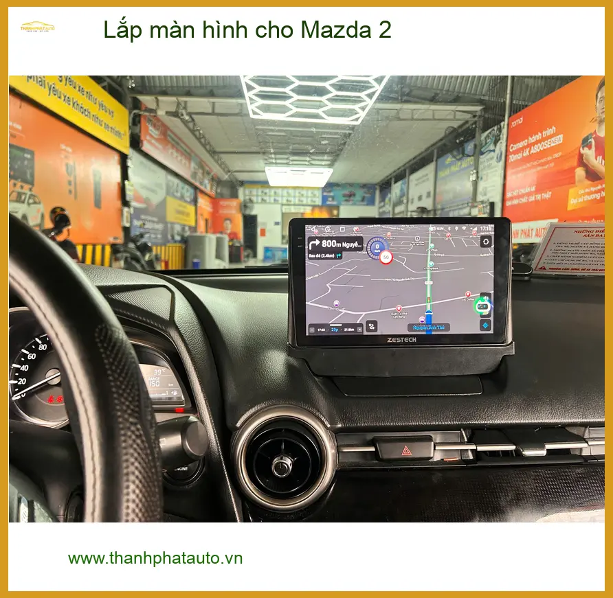 Anh Tấn lắp màn hình cho Mazda 2 tại Quận 3 để nâng cao trải nghiệm giải trí ảnh thực tế 3