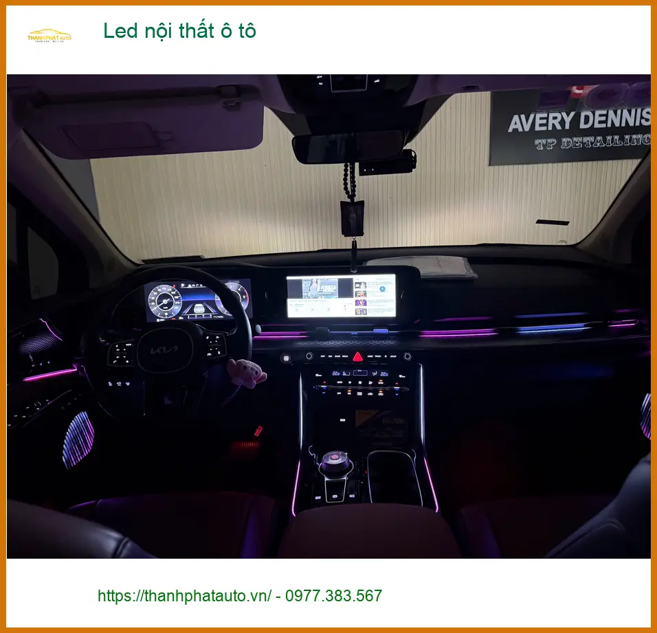 Anh Khải lắp Led nội thất ô tô Honda CR-V tại Quận 12 để tạo không gian mới lạ ảnh thực tế 3