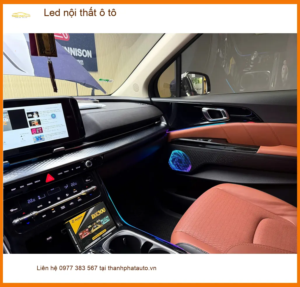 Anh Khải lắp Led nội thất ô tô Honda CR-V tại Quận 12 để tạo không gian mới lạ ảnh thực tế 4