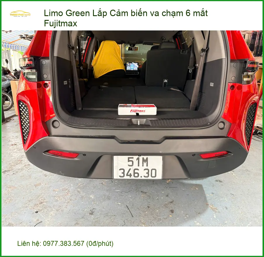 Anh Long lắp Cảm biến va chạm 6 mắt Fujitmax Limo Green ở Quận Tân Bình. ảnh thực tế 3