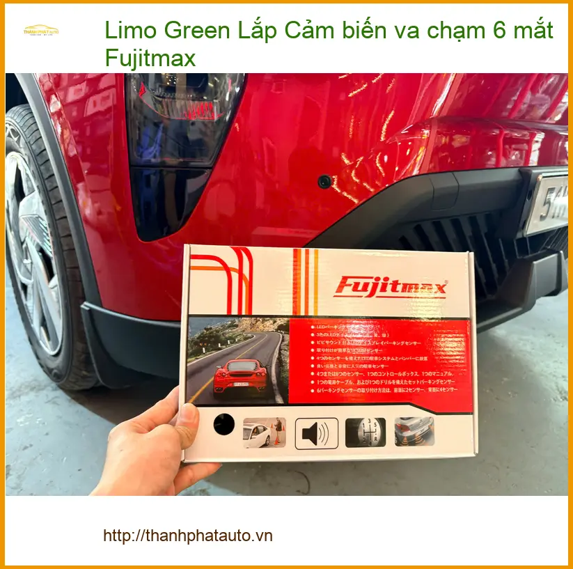Anh Quang lắp Cảm biến va chạm 6 mắt Fujitmax cho Limo Green tại Quận 3. ảnh thực tế 2