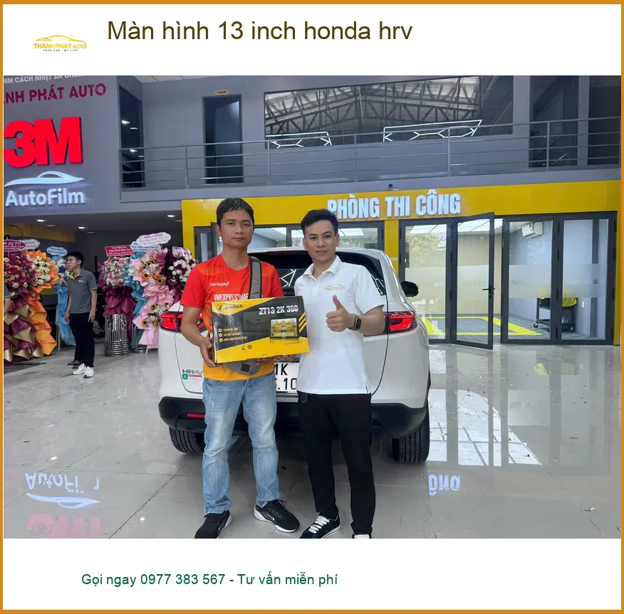 Anh Đạt lắp màn hình 13 inch Honda HR-V tại Quận 2 vì màn zin đã cũ và nhỏ ảnh thực tế 4