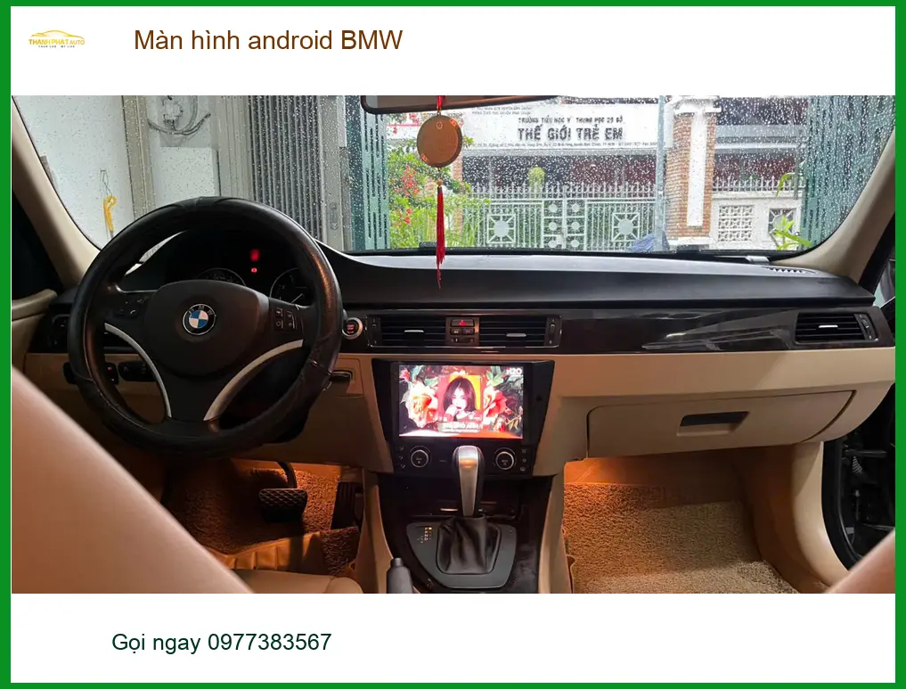 Anh Tuấn Kiệt nâng cấp màn hình android BMW 3 Series tại Quận Nhà Bè vì màn hình zin đã cũ.