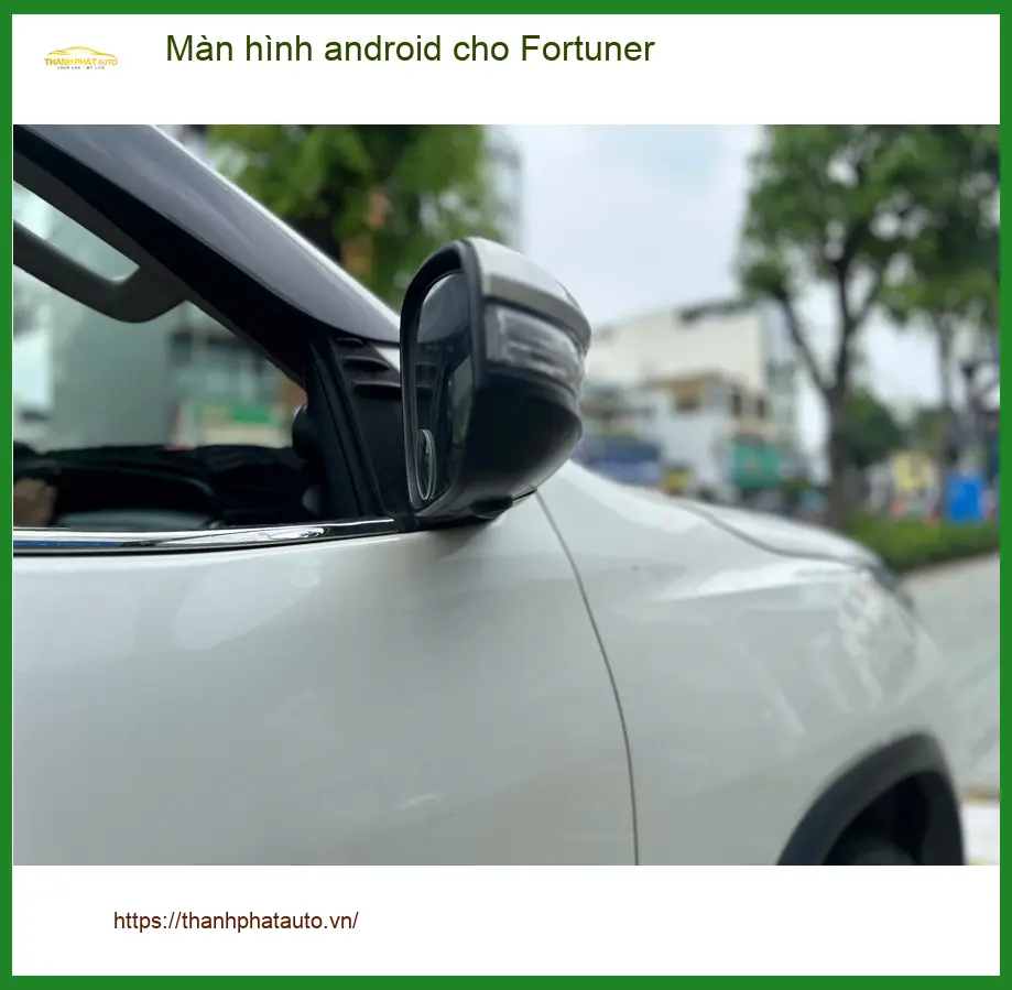 Anh Khang lắp màn hình Android cho Fortuner tại Quận Tân Phú để nâng tầm nội thất và giải trí ảnh thực tế 3