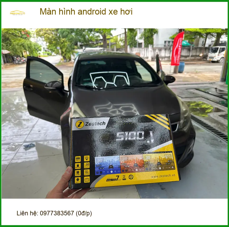 Cô Lan Anh lắp màn hình Android xe hơi cho Honda HR-V tại Quận 2 vì màn zin cũ ảnh thực tế 3